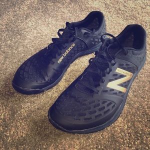 new balance minimus 20v4